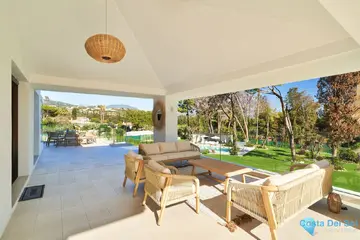 6 bedroom House for Sale in San Pedro de Alcántara-44791