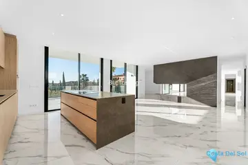 6 bedroom House for Sale in Benahavís-44864