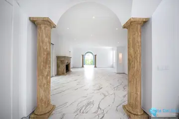 4 bedroom House for Sale in Marbella-44903