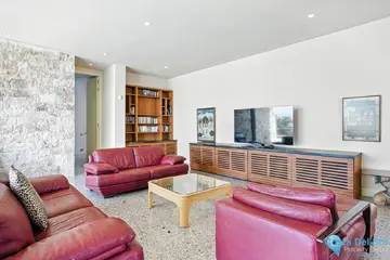 5 bedroom House for Sale in Elviria-45066