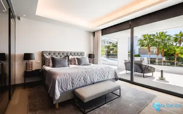 7 bedroom House for Sale in Nueva Andalucía-45142