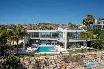 5 bedroom House for Sale in Benahavís