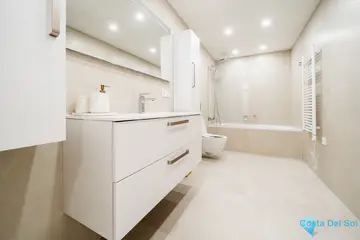 7 bedroom Apartment for Sale in Aloha-45355