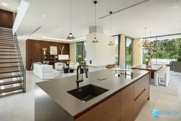 5 bedroom House for Sale in Nueva Andalucía-45404