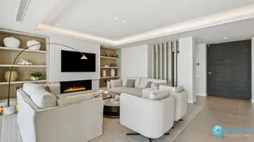 5 bedroom House for Sale in Nueva Andalucía-45419