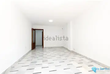 4 bedroom Apartment for Sale in Málaga Centro-17177