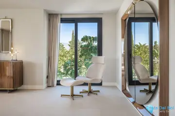 6 bedroom House for Sale in El Paraiso-45558