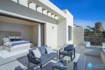4 bedroom House for Sale in New Golden Mile-45714
