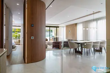 4 bedroom Apartment for Sale in The Golden Mile-45740