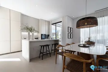 4 bedroom House for Sale in The Golden Mile-45796