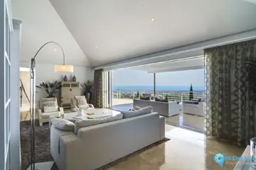 5 bedroom House for Sale in El Madroñal-45852