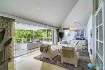 5 bedroom House for Sale in El Madroñal-45861