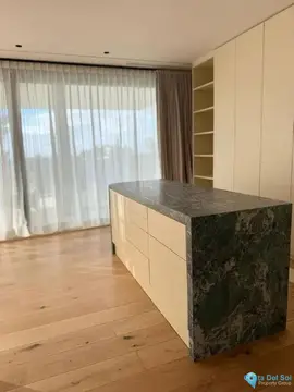 5 bedroom House for Sale in Marbella-45898