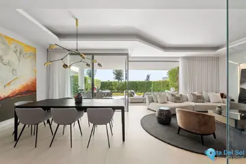 4 bedroom House for Sale in Nueva Andalucía-45919