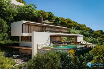 5 bedroom House for Sale in El Madroñal-46092