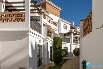 4 bedroom House for Sale in Alhaurín de la Torre-83534
