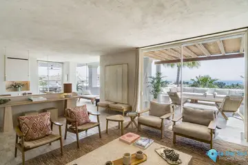 5 bedroom Apartment for Sale in The Golden Mile-46228
