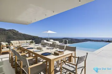 6 bedroom House for Sale in Benahavís-46247