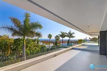 6 bedroom House for Sale in Los Flamingos-46328