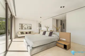 5 bedroom House for Sale in La Quinta-46360