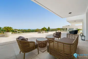 5 bedroom House for Sale in Nueva Andalucía-46532