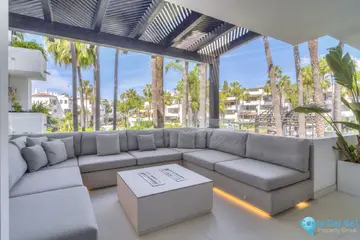 3 bedroom Apartment for Sale in The Golden Mile-46637