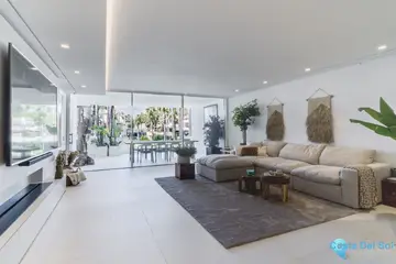 3 bedroom Apartment for Sale in The Golden Mile-46639