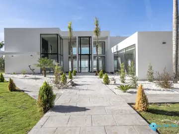 5 bedroom House for Sale in Benahavís-46685