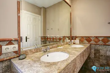 3 bedroom Apartment for Sale in Estepona-83567