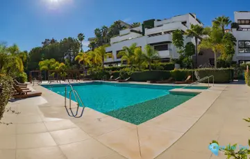 3 bedroom Apartment for Sale in The Golden Mile-46736
