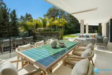 5 bedroom House for Sale in Nueva Andalucía-46812