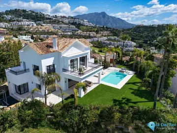 5 bedroom House for Sale in Los Arqueros-46901