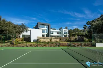 7 bedroom House for Sale in Sotogrande Alto-46962
