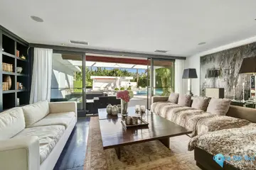 6 bedroom House for Sale in Guadalmina Baja-46972
