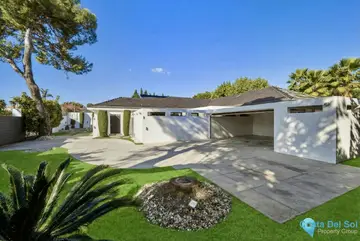 6 bedroom House for Sale in Guadalmina Baja-46975