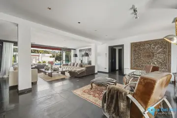 6 bedroom House for Sale in Guadalmina Baja-46980