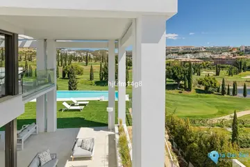 5 bedroom House for Sale in Los Flamingos-47009