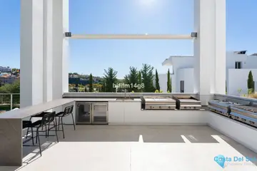 5 bedroom House for Sale in Los Flamingos-47010