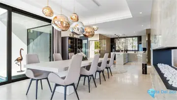5 bedroom House for Sale in Los Flamingos-47013