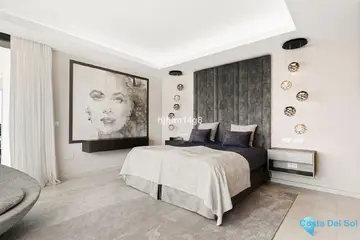 5 bedroom House for Sale in Los Flamingos-47015