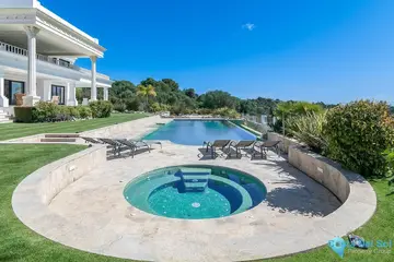 5 bedroom House for Sale in Sotogrande-47025