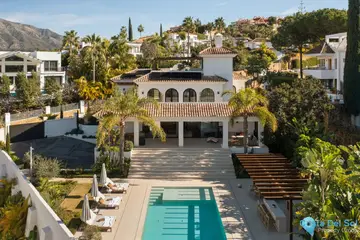 6 bedroom House for Sale in Nueva Andalucía-47136