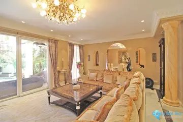 7 bedroom House for Sale in Bahía de Marbella-47365