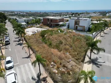 1118m2 Plot for Sale in Cancelada-83630
