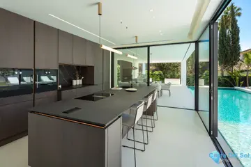 5 bedroom House for Sale in Marbella-47541