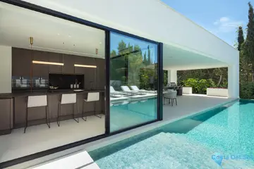 5 bedroom House for Sale in Marbella-47542