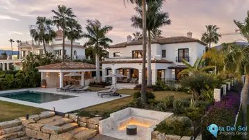 4 bedroom House for Sale in Los Flamingos-47551