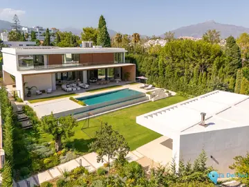 6 bedroom House for Sale in Guadalmina Alta-47573