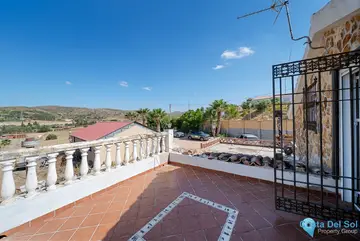 2 bedroom House for Sale in Campanillas-83640