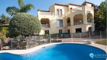 5 bedroom House for Sale in Sierra Blanca-47639